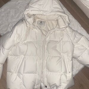 Babaton Crown Puffer in White 2XL